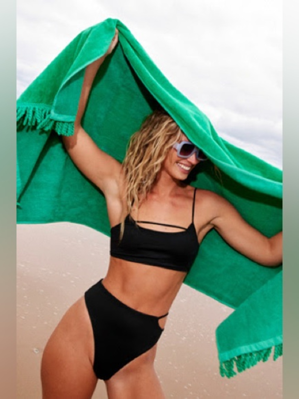 Riot Swim Eden Bikini Top - Black (Small)